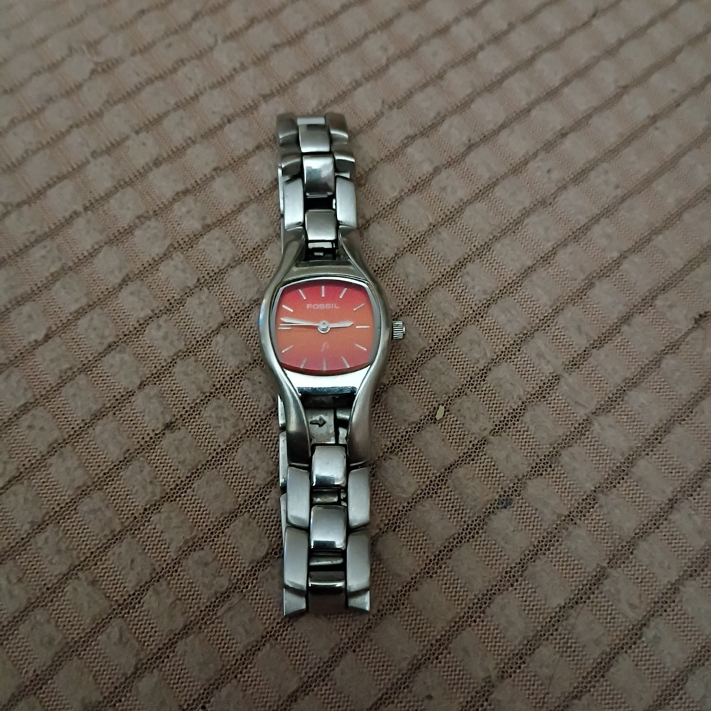 Fossil Silver and Coral Watch